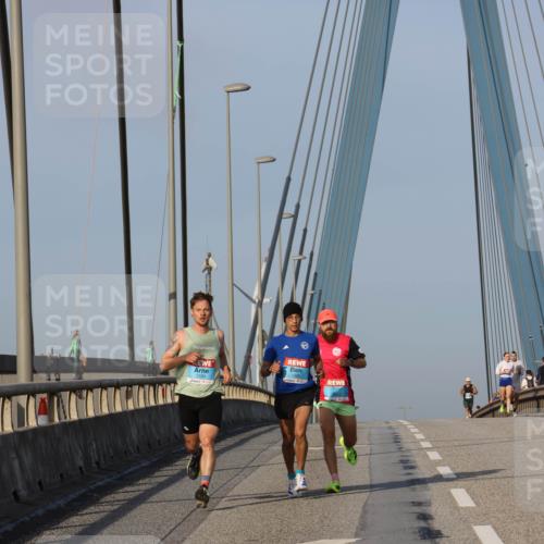 03.10.2026 - Köhlbrandbrückenlauf Strokosch-Dieckow http://msf.ph/oto/10597795 03.10.2026 09:31:56 Position 2  meine-sportfotos.de