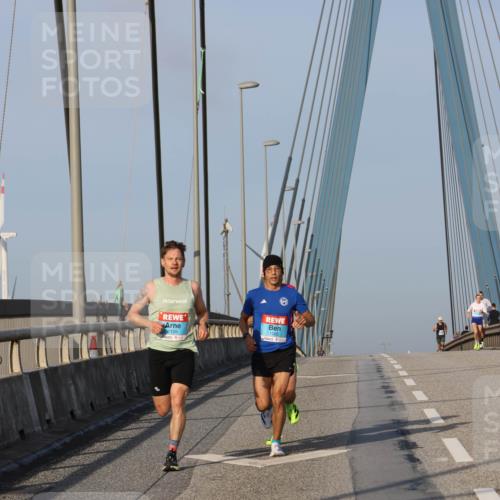 03.10.2026 - Köhlbrandbrückenlauf Strokosch-Dieckow http://msf.ph/oto/10597832 03.10.2026 09:31:57 Position 2 2109, 1083 meine-sportfotos.de