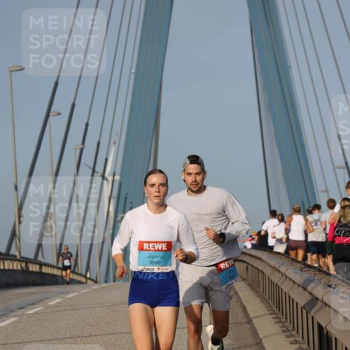 03.10.2026 - Köhlbrandbrückenlauf Strokosch-Dieckow http://msf.ph/oto/10597895 03.10.2026 09:32:12 Position 2 3849, 3827 meine-sportfotos.de