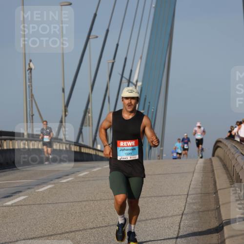 03.10.2026 - Köhlbrandbrückenlauf Strokosch-Dieckow http://msf.ph/oto/10597933 03.10.2026 09:32:21 Position 2 1599 meine-sportfotos.de