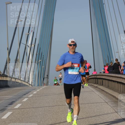 03.10.2026 - Köhlbrandbrückenlauf Strokosch-Dieckow http://msf.ph/oto/10598113 03.10.2026 09:32:55 Position 2 2134 meine-sportfotos.de