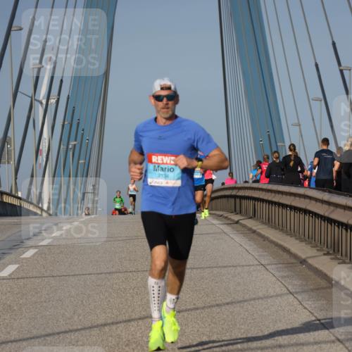 03.10.2026 - Köhlbrandbrückenlauf Strokosch-Dieckow http://msf.ph/oto/10598132 03.10.2026 09:32:55 Position 2 2134 meine-sportfotos.de