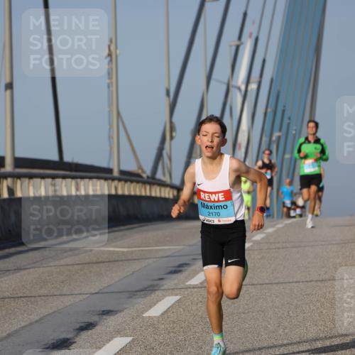 03.10.2026 - Köhlbrandbrückenlauf Strokosch-Dieckow http://msf.ph/oto/10598246 03.10.2026 09:33:18 Position 2 2170 meine-sportfotos.de