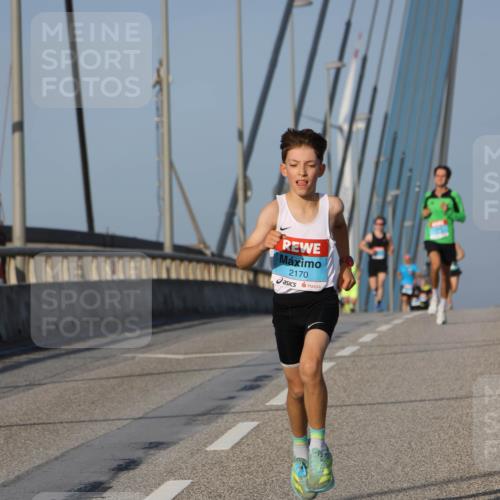 03.10.2026 - Köhlbrandbrückenlauf Strokosch-Dieckow http://msf.ph/oto/10598255 03.10.2026 09:33:18 Position 2 2170 meine-sportfotos.de