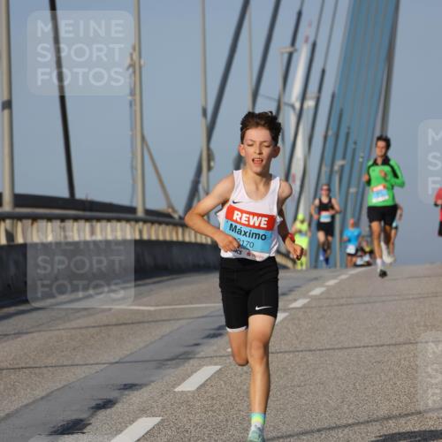 03.10.2026 - Köhlbrandbrückenlauf Strokosch-Dieckow http://msf.ph/oto/10598261 03.10.2026 09:33:18 Position 2 2170 meine-sportfotos.de