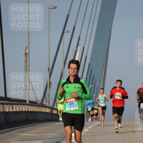 03.10.2026 - Köhlbrandbrückenlauf Strokosch-Dieckow http://msf.ph/oto/10598288 03.10.2026 09:33:26 Position 2 2047 meine-sportfotos.de