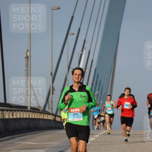03.10.2026 - Köhlbrandbrückenlauf Strokosch-Dieckow http://msf.ph/oto/10598291 03.10.2026 09:33:27 Position 2 2047 meine-sportfotos.de