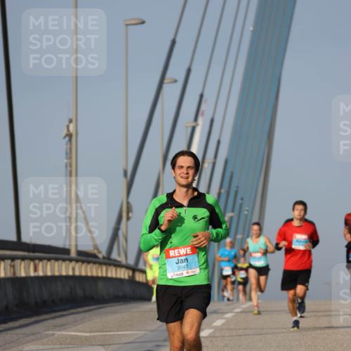 03.10.2026 - Köhlbrandbrückenlauf Strokosch-Dieckow http://msf.ph/oto/10598294 03.10.2026 09:33:27 Position 2 2047 meine-sportfotos.de
