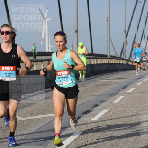 03.10.2026 - Köhlbrandbrückenlauf Strokosch-Dieckow http://msf.ph/oto/10598349 03.10.2026 09:33:37 Position 2 3801, 2124 meine-sportfotos.de