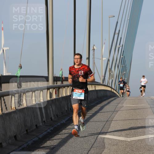 03.10.2026 - Köhlbrandbrückenlauf Strokosch-Dieckow http://msf.ph/oto/10598472 03.10.2026 09:34:03 Position 2 20, 1097 meine-sportfotos.de
