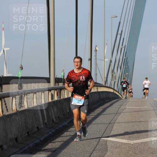 03.10.2026 - Köhlbrandbrückenlauf Strokosch-Dieckow http://msf.ph/oto/10598480 03.10.2026 09:34:03 Position 2 1097 meine-sportfotos.de