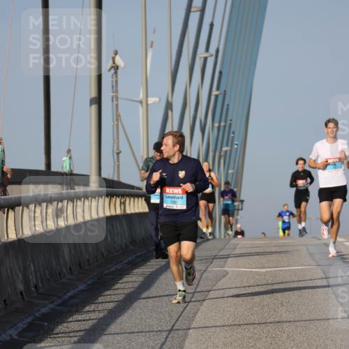 03.10.2026 - Köhlbrandbrückenlauf Strokosch-Dieckow http://msf.ph/oto/10598485 03.10.2026 09:34:14 Position 2 1007 meine-sportfotos.de