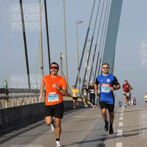 03.10.2026 - Köhlbrandbrückenlauf Strokosch-Dieckow http://msf.ph/oto/10598609 03.10.2026 09:34:45 Position 2 1972, 1823 meine-sportfotos.de