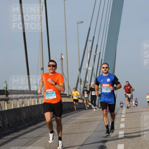 03.10.2026 - Köhlbrandbrückenlauf Strokosch-Dieckow http://msf.ph/oto/10598611 03.10.2026 09:34:45 Position 2 1972, 1823 meine-sportfotos.de