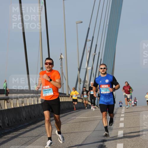 03.10.2026 - Köhlbrandbrückenlauf Strokosch-Dieckow http://msf.ph/oto/10598615 03.10.2026 09:34:45 Position 2 1972, 1823 meine-sportfotos.de