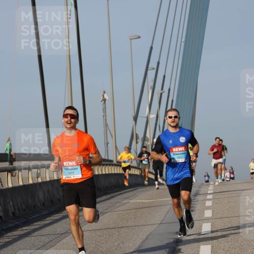 03.10.2026 - Köhlbrandbrückenlauf Strokosch-Dieckow http://msf.ph/oto/10598625 03.10.2026 09:34:45 Position 2 1972, 1823 meine-sportfotos.de