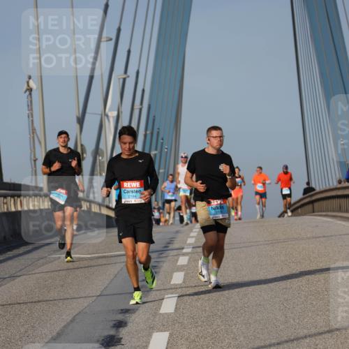 03.10.2026 - Köhlbrandbrückenlauf Strokosch-Dieckow http://msf.ph/oto/10598886 03.10.2026 09:35:31 Position 2 2194, 2158 meine-sportfotos.de