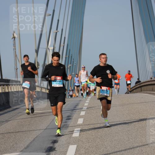 03.10.2026 - Köhlbrandbrückenlauf Strokosch-Dieckow http://msf.ph/oto/10598900 03.10.2026 09:35:31 Position 2 2194 meine-sportfotos.de