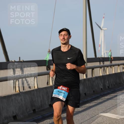 03.10.2026 - Köhlbrandbrückenlauf Strokosch-Dieckow http://msf.ph/oto/10598942 03.10.2026 09:35:38 Position 2 3708 meine-sportfotos.de