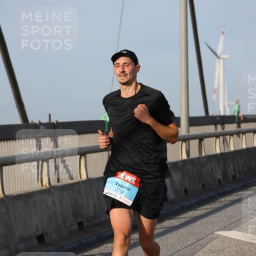 03.10.2026 - Köhlbrandbrückenlauf Strokosch-Dieckow http://msf.ph/oto/10598949 03.10.2026 09:35:39 Position 2 3708 meine-sportfotos.de