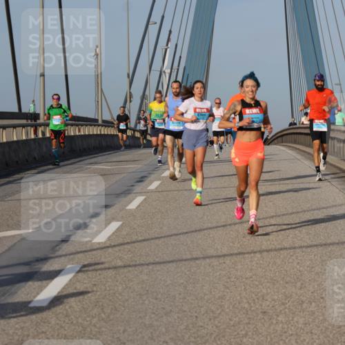 03.10.2026 - Köhlbrandbrückenlauf Strokosch-Dieckow http://msf.ph/oto/10599018 03.10.2026 09:35:48 Position 2  meine-sportfotos.de