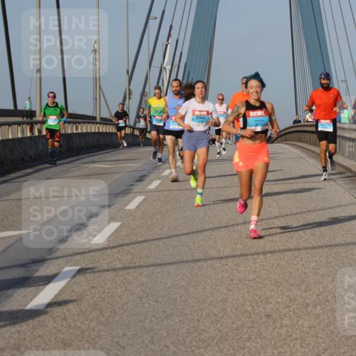 03.10.2026 - Köhlbrandbrückenlauf Strokosch-Dieckow http://msf.ph/oto/10599021 03.10.2026 09:35:48 Position 2  meine-sportfotos.de