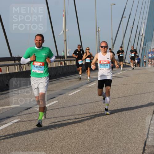 03.10.2026 - Köhlbrandbrückenlauf Strokosch-Dieckow http://msf.ph/oto/10600808 03.10.2026 09:35:57 Position 2 2195, 1760 meine-sportfotos.de