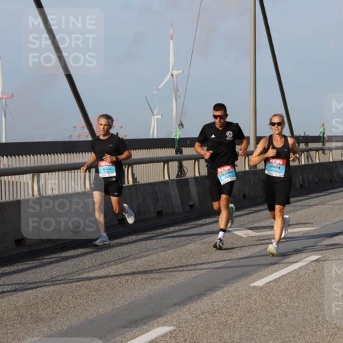 03.10.2026 - Köhlbrandbrückenlauf Strokosch-Dieckow http://msf.ph/oto/10600829 03.10.2026 09:36:03 Position 2 2339 meine-sportfotos.de