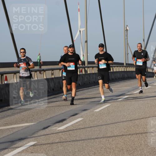 03.10.2026 - Köhlbrandbrückenlauf Strokosch-Dieckow http://msf.ph/oto/10600870 03.10.2026 09:36:05 Position 2  meine-sportfotos.de