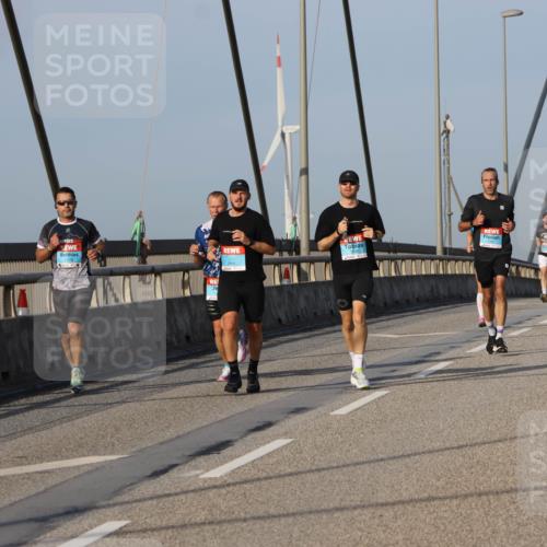 03.10.2026 - Köhlbrandbrückenlauf Strokosch-Dieckow http://msf.ph/oto/10600887 03.10.2026 09:36:05 Position 2  meine-sportfotos.de