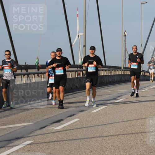 03.10.2026 - Köhlbrandbrückenlauf Strokosch-Dieckow http://msf.ph/oto/10600921 03.10.2026 09:36:06 Position 2  meine-sportfotos.de