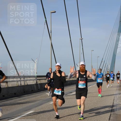 03.10.2026 - Köhlbrandbrückenlauf Strokosch-Dieckow http://msf.ph/oto/10601238 03.10.2026 09:36:35 Position 2 2126, 1392 meine-sportfotos.de