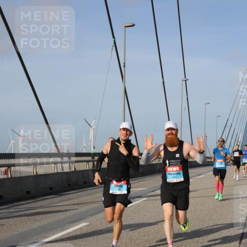 03.10.2026 - Köhlbrandbrückenlauf Strokosch-Dieckow http://msf.ph/oto/10601268 03.10.2026 09:36:36 Position 2 1392 meine-sportfotos.de