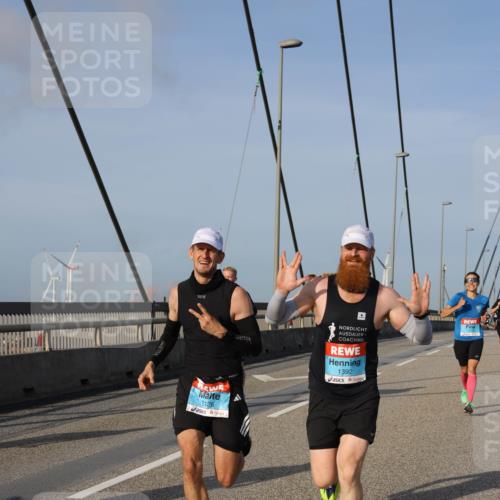 03.10.2026 - Köhlbrandbrückenlauf Strokosch-Dieckow http://msf.ph/oto/10601305 03.10.2026 09:36:36 Position 2 2126, 1392 meine-sportfotos.de