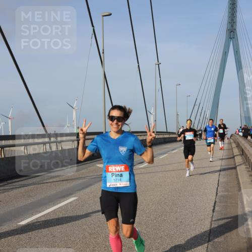 03.10.2026 - Köhlbrandbrückenlauf Strokosch-Dieckow http://msf.ph/oto/10601316 03.10.2026 09:36:38 Position 2 1714 meine-sportfotos.de