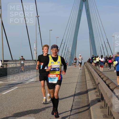 03.10.2026 - Köhlbrandbrückenlauf Strokosch-Dieckow http://msf.ph/oto/10601484 03.10.2026 09:36:48 Position 2 1342 meine-sportfotos.de