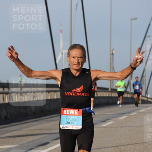 03.10.2026 - Köhlbrandbrückenlauf Strokosch-Dieckow http://msf.ph/oto/10601666 03.10.2026 09:37:01 Position 2 3836 meine-sportfotos.de