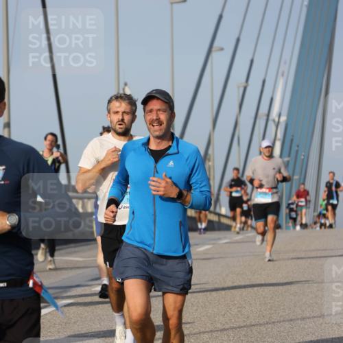 03.10.2026 - Köhlbrandbrückenlauf Strokosch-Dieckow http://msf.ph/oto/10601916 03.10.2026 09:37:31 Position 2  meine-sportfotos.de