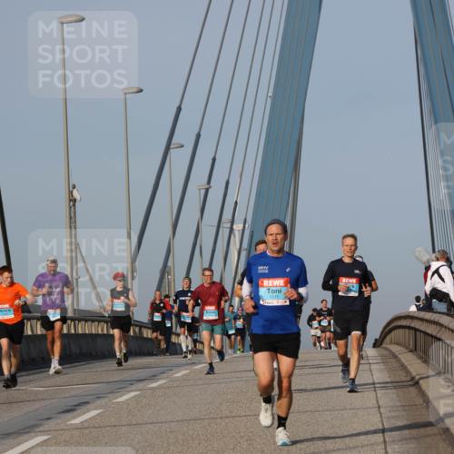 03.10.2026 - Köhlbrandbrückenlauf Strokosch-Dieckow http://msf.ph/oto/10602019 03.10.2026 09:37:45 Position 2 1515 meine-sportfotos.de