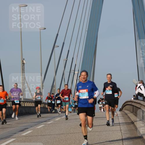 03.10.2026 - Köhlbrandbrückenlauf Strokosch-Dieckow http://msf.ph/oto/10602043 03.10.2026 09:37:45 Position 2 1515, 1644 meine-sportfotos.de