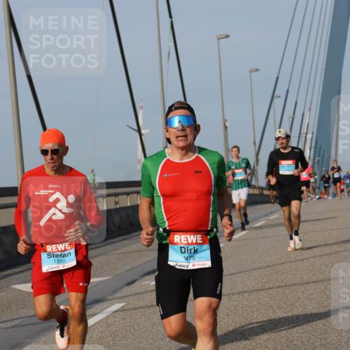 03.10.2026 - Köhlbrandbrückenlauf Strokosch-Dieckow http://msf.ph/oto/10602665 03.10.2026 09:38:36 Position 2 1370, 1479 meine-sportfotos.de