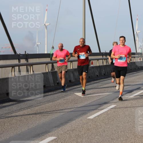 03.10.2026 - Köhlbrandbrückenlauf Strokosch-Dieckow http://msf.ph/oto/10602780 03.10.2026 09:38:50 Position 2  meine-sportfotos.de