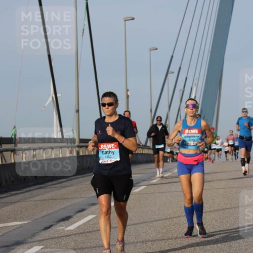 03.10.2026 - Köhlbrandbrückenlauf Strokosch-Dieckow http://msf.ph/oto/10602808 03.10.2026 09:38:54 Position 2 1952, 1575 meine-sportfotos.de