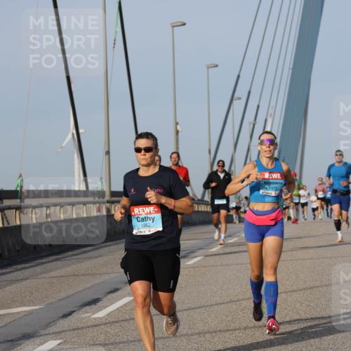 03.10.2026 - Köhlbrandbrückenlauf Strokosch-Dieckow http://msf.ph/oto/10602818 03.10.2026 09:38:54 Position 2 1575, 1952 meine-sportfotos.de