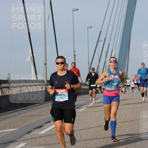 03.10.2026 - Köhlbrandbrückenlauf Strokosch-Dieckow http://msf.ph/oto/10602827 03.10.2026 09:38:54 Position 2 1952, 1575 meine-sportfotos.de