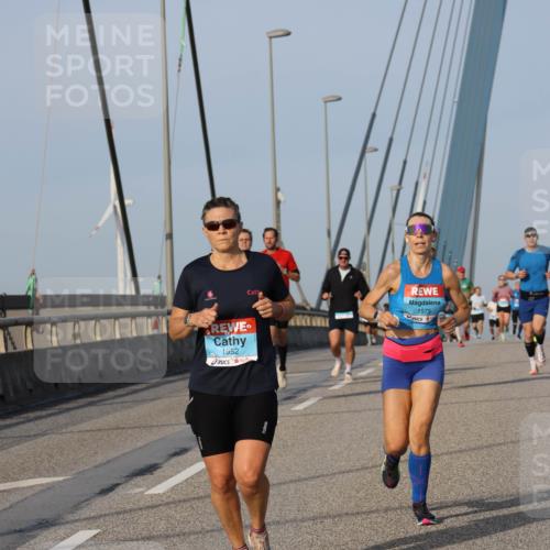 03.10.2026 - Köhlbrandbrückenlauf Strokosch-Dieckow http://msf.ph/oto/10602830 03.10.2026 09:38:55 Position 2 1952, 1575 meine-sportfotos.de