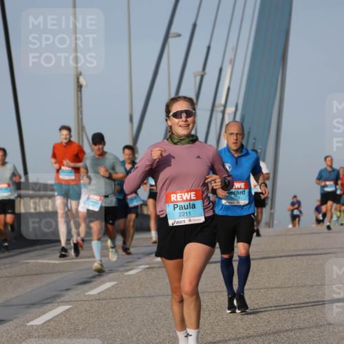 03.10.2026 - Köhlbrandbrückenlauf Strokosch-Dieckow http://msf.ph/oto/10602983 03.10.2026 09:39:11 Position 2 2211, 1703 meine-sportfotos.de