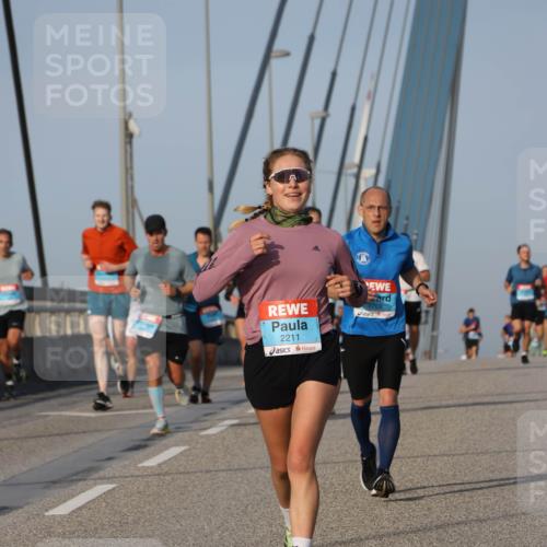03.10.2026 - Köhlbrandbrückenlauf Strokosch-Dieckow http://msf.ph/oto/10602991 03.10.2026 09:39:11 Position 2 2211, 1703 meine-sportfotos.de