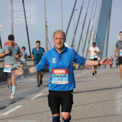 03.10.2026 - Köhlbrandbrückenlauf Strokosch-Dieckow http://msf.ph/oto/10603012 03.10.2026 09:39:15 Position 2 1703 meine-sportfotos.de