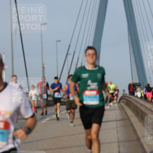 03.10.2026 - Köhlbrandbrückenlauf Strokosch-Dieckow http://msf.ph/oto/10603392 03.10.2026 09:39:42 Position 2  meine-sportfotos.de